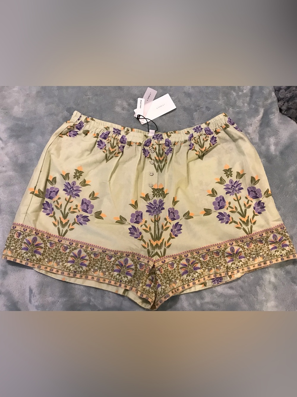NWT A LOVES A Women’s Floral Print Elastic-Waist Shorts in Jade/Multi